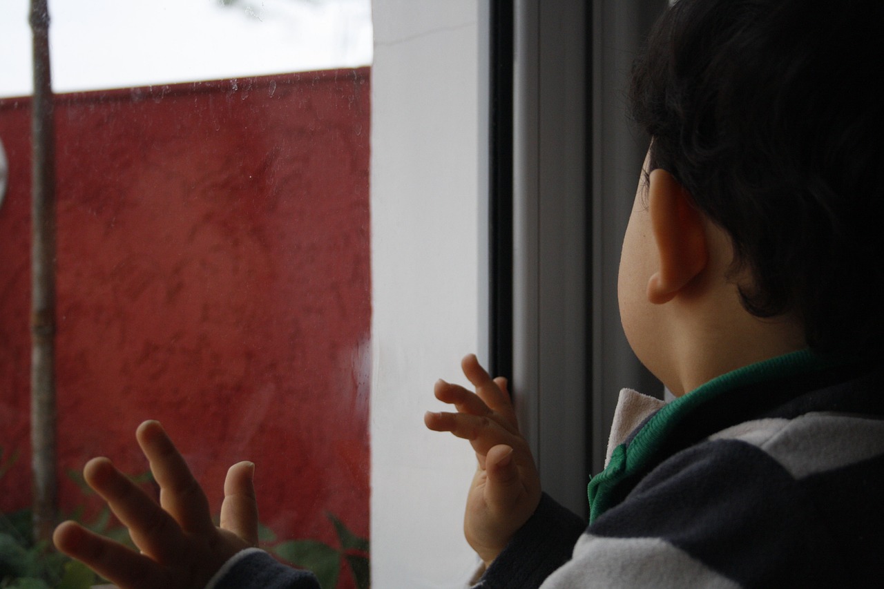 Consejos de seguridad para niños en ventanas